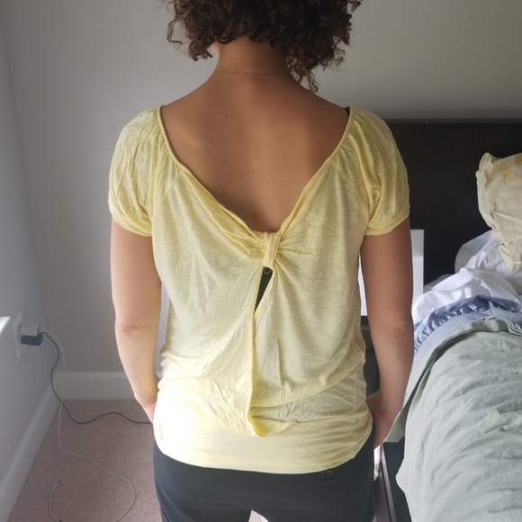 Forever 21 Tops - Forever 21 breezy shirt